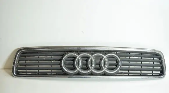 Audi A4 S4 B5 8D Front grill 8D0853651J