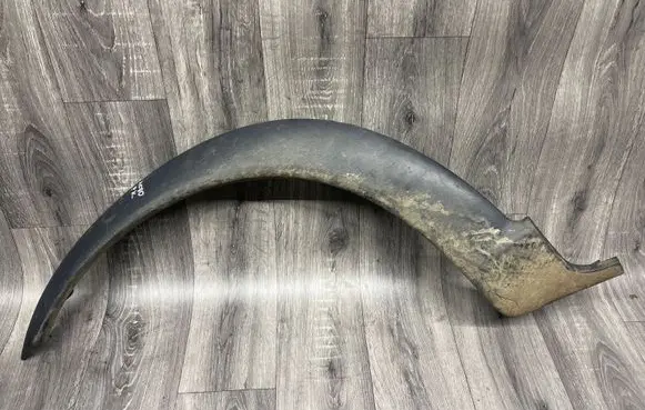 Volvo XC70 Front arch trim 30678043 8620128 9190877