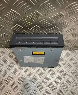 Mercedes-Benz E W211 CD/DVD changer 2118706189 A2118706189