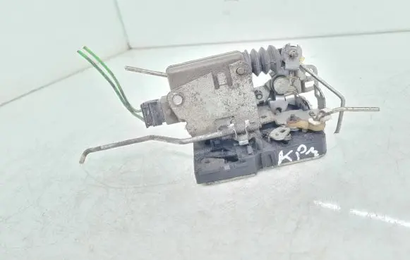 Iveco Daily 4th gen Front door lock