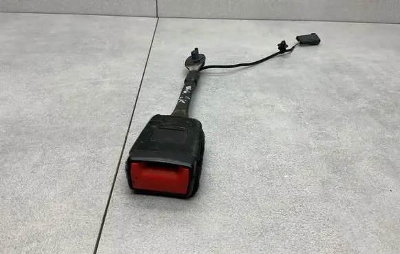 Ford Kuga II Front seatbelt buckle CV4461208BD3JA6
