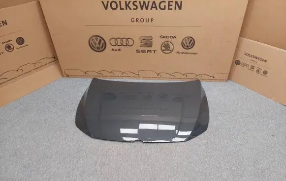 Volkswagen Golf VIII Engine bonnet/hood 5H0823155 5H0.823.155