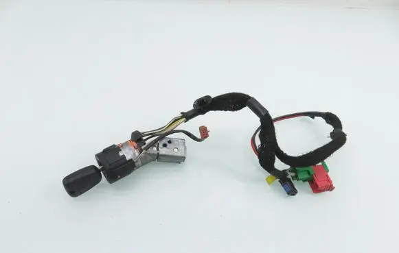Peugeot 307 Ignition lock 9648445180