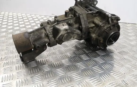 Peugeot 4007 Gearbox transfer box case 