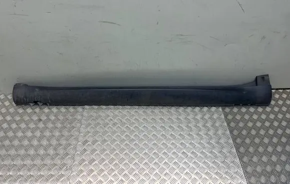 Citroen C4 Cactus Sill 9801521880