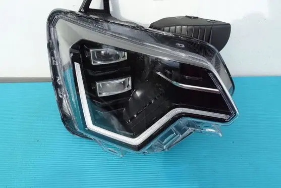 KIA Niro Headlight/headlamp 92102