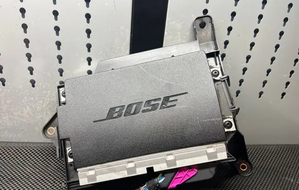 Porsche Macan (95B) Sound amplifier 971035223P 971035223