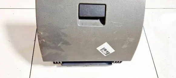 Ford Fusion Glove box 2n11n06024