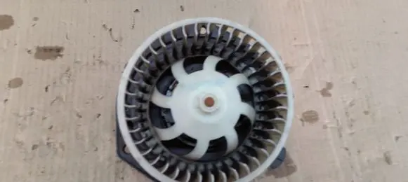 Iveco Daily 4th gen Heater fan/blower 570630200