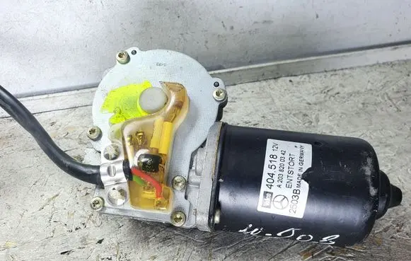 Mercedes-Benz C W203 Wiper motor A2038200342