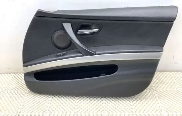 BMW 3 E90 E91 Front door card panel trim 