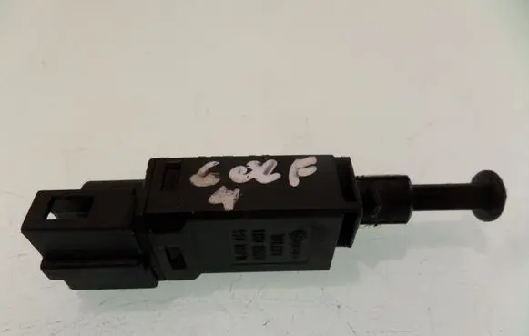 Clutch pedal sensor