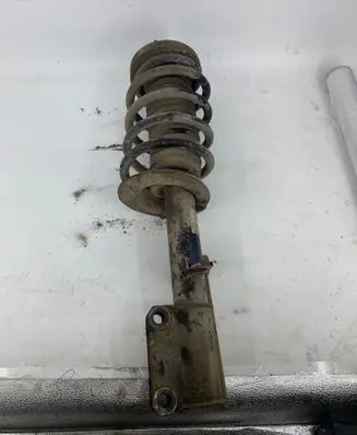 BMW X5 E53 Front shock absorber with coil spring 22184697 6750359 EFC32P