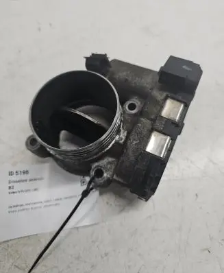 Volvo V70 Throttle valve 8692720