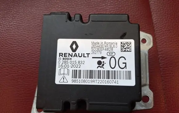 Renault Arkana Airbag deployment crash/impact sensor 285A40674R 0285015832 16012022