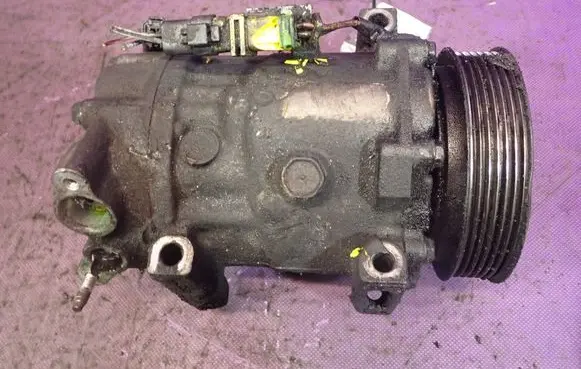 Opel Astra G Air conditioning (A/C) compressor (pump)