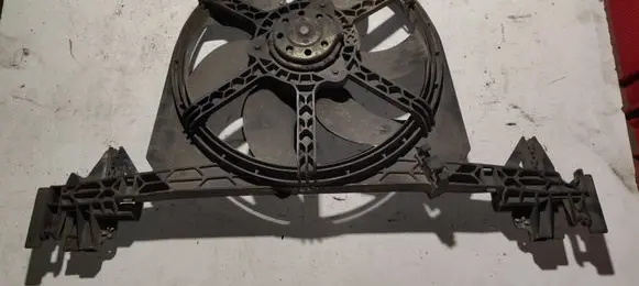 Electric radiator cooling fan