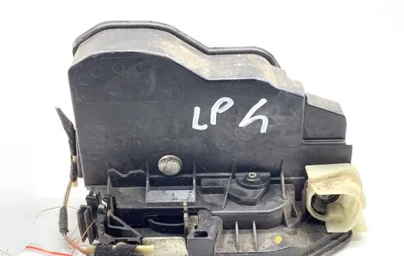 BMW 3 F30 F35 F31 Front door lock 7229461