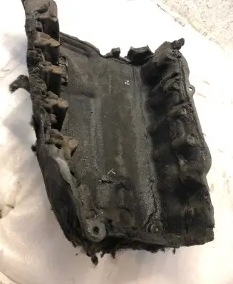 Volkswagen PASSAT B8 Other engine bay part 04l186660a