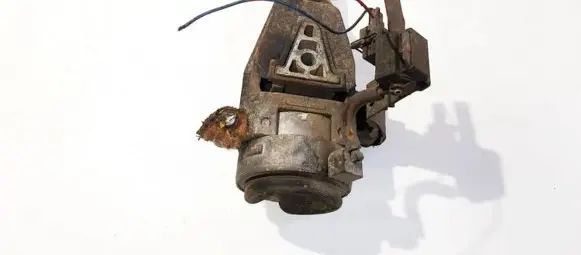 Peugeot 607 Engine mount bracket 307452g 307466
