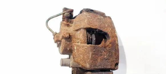 Front brake caliper