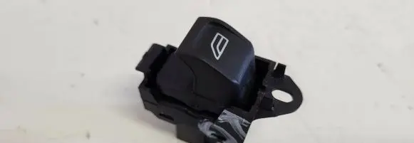 Volvo V70 Electric window control switch 30773273 03453410 90363080231301