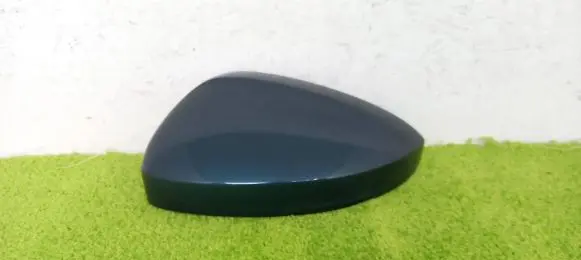 Volkswagen Tiguan Plastic wing mirror trim cover 5NA857537