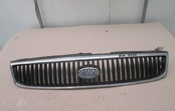 KIA Clarus Front grill