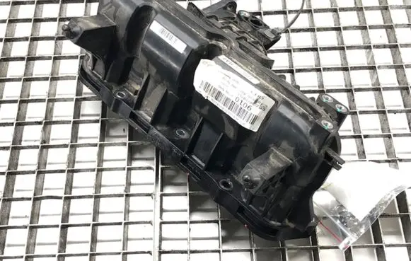 KIA Sportage Intake manifold G4FT