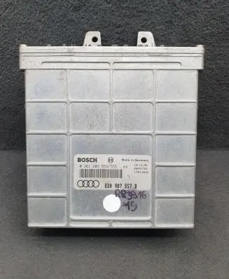 Audi A4 S4 B5 8D Engine control unit/module 8D0907557B 0261203554
