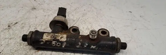 Peugeot 508 Fuel injector supply line/pipe 