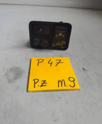 Nissan Almera N16 Other switches/knobs/shifts 500346