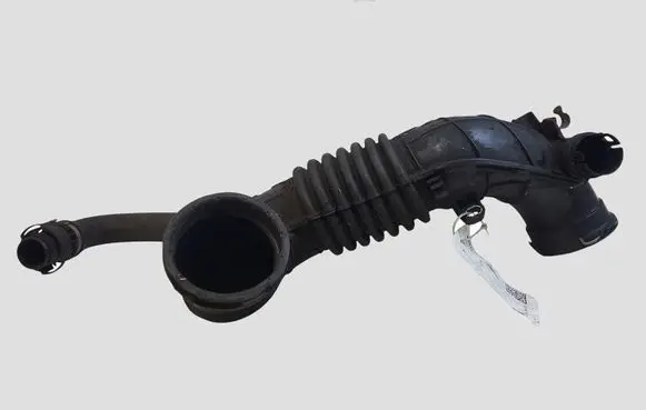 BMW 3 F30 F35 F31 Intercooler hose/pipe 7810745 1371 586509