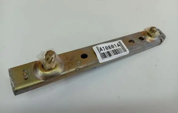 Renault Laguna I Seat belt adjustment rail B501050