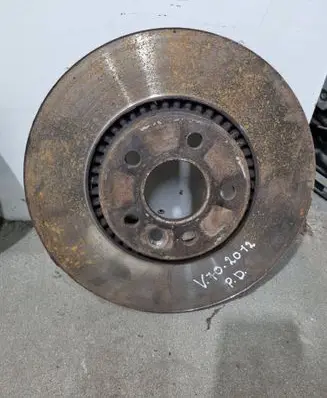 Volvo V70 Front brake disc 