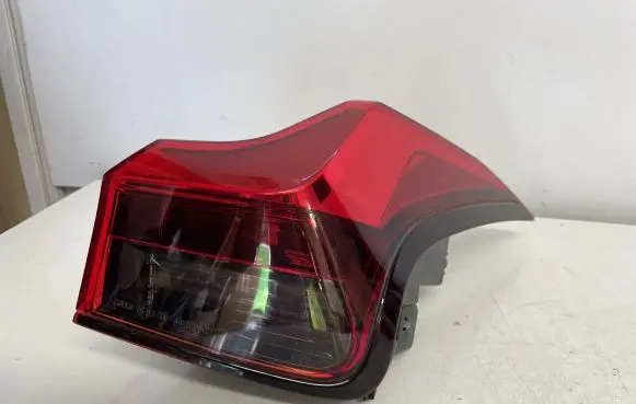 Lexus UX Rear/tail lights