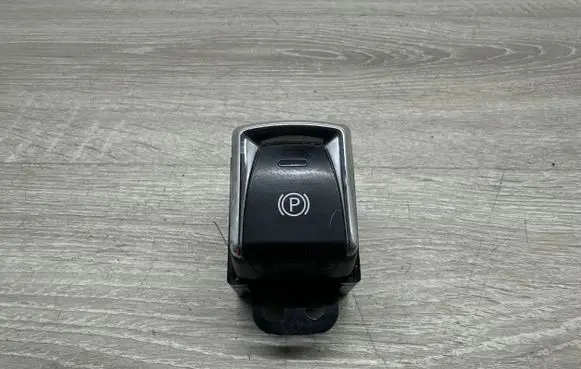 Nissan X-Trail T32 Hand parking brake switch 14Y04SD