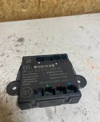 Mercedes-Benz E W212 Door control unit/module A2128208326 A2124421032