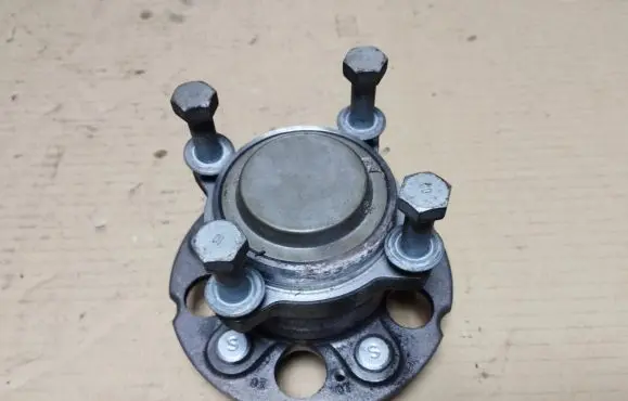 Acura RDX II Rear wheel ball bearing 