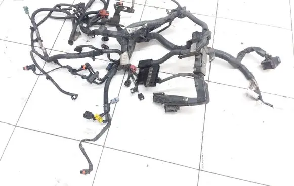 Nissan X-Trail T31 Engine installation wiring loom 24011JH82A