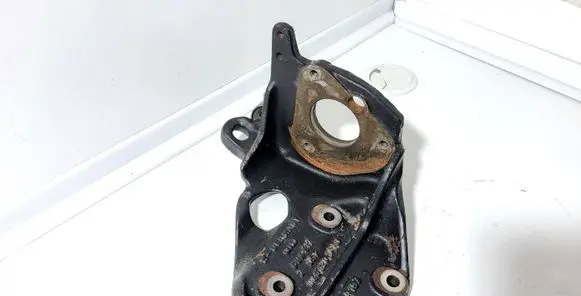 Audi 100 S4 C4 Fuel pump bracket 046130147C 694417 2D5P
