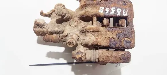 Nissan Primera Rear brake caliper