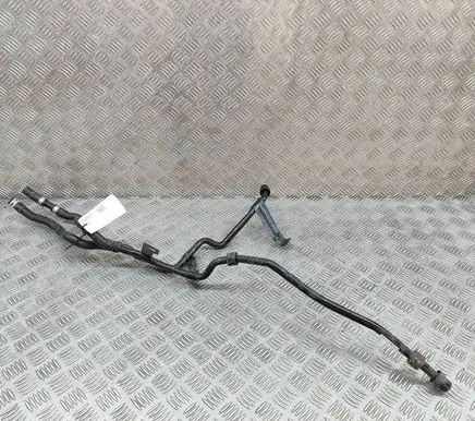 Volkswagen Golf VII Engine coolant pipe/hose 5Q2820693E 5Q2819885E
