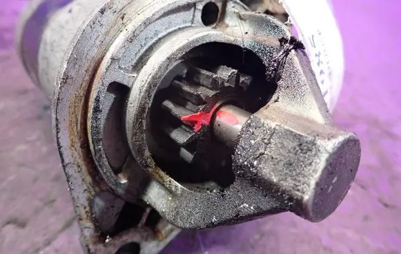 Opel Meriva A Starter motor 