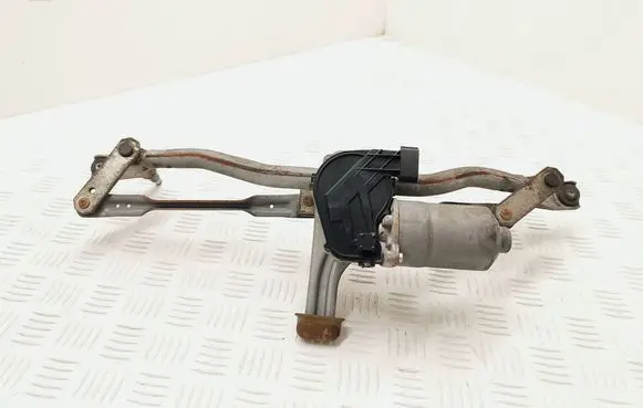 Opel Vivaro Front wiper linkage and motor 288004907R 0390243508