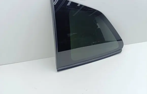 Subaru Forester SK Rear side window
