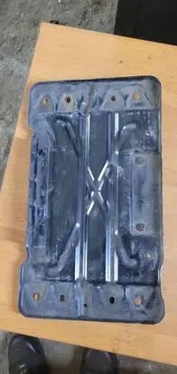 Land Rover Range Rover L322 Battery tray 