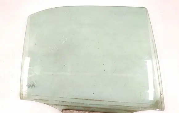 Mercedes-Benz C W202 Rear door window glass 2027300418 A2027300418