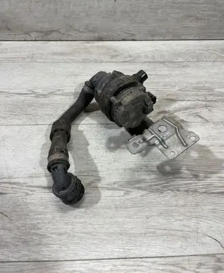 BMW 5 G30 G31 Electric auxiliary coolant/water pump 8638238 0392024064 20190214