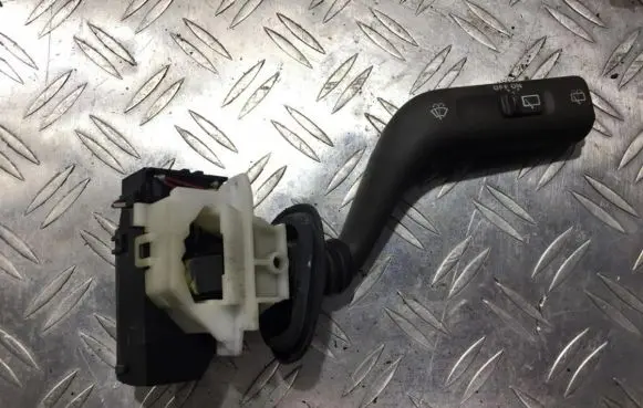 Volvo S40, V40 Wiper control stalk